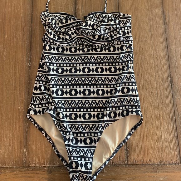 J. Crew Other - J.Crew Women's One Piece Bathing Suite, Size 6